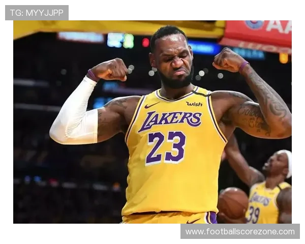 湖人队关键战逆转胜利詹姆斯表现惊艳引发球迷热议